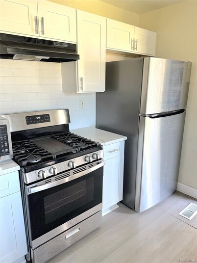 Comfortable 4BR Retreat Close to DTW, Hospitals & Expressways