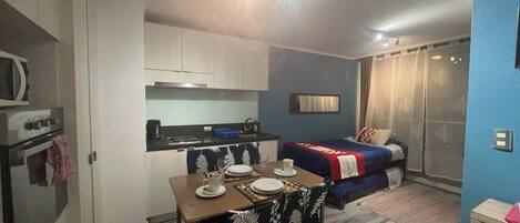 1 bedroom, iron/ironing board, Internet, bed sheets