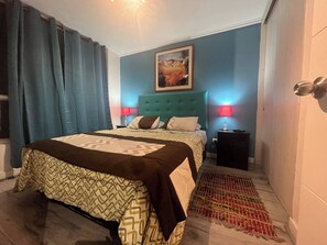 1 bedroom, iron/ironing board, internet, bed sheets