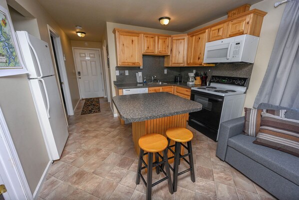 Microwave, oven, stovetop, dishwasher