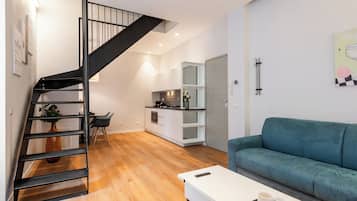 Loft, Stadtblick | Wohnbereich