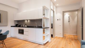 Deluxe appartement, uitzicht op de binnenplaats | Woonruimte