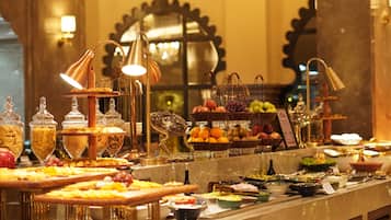 Gratis morgenmadsbuffet hver dag