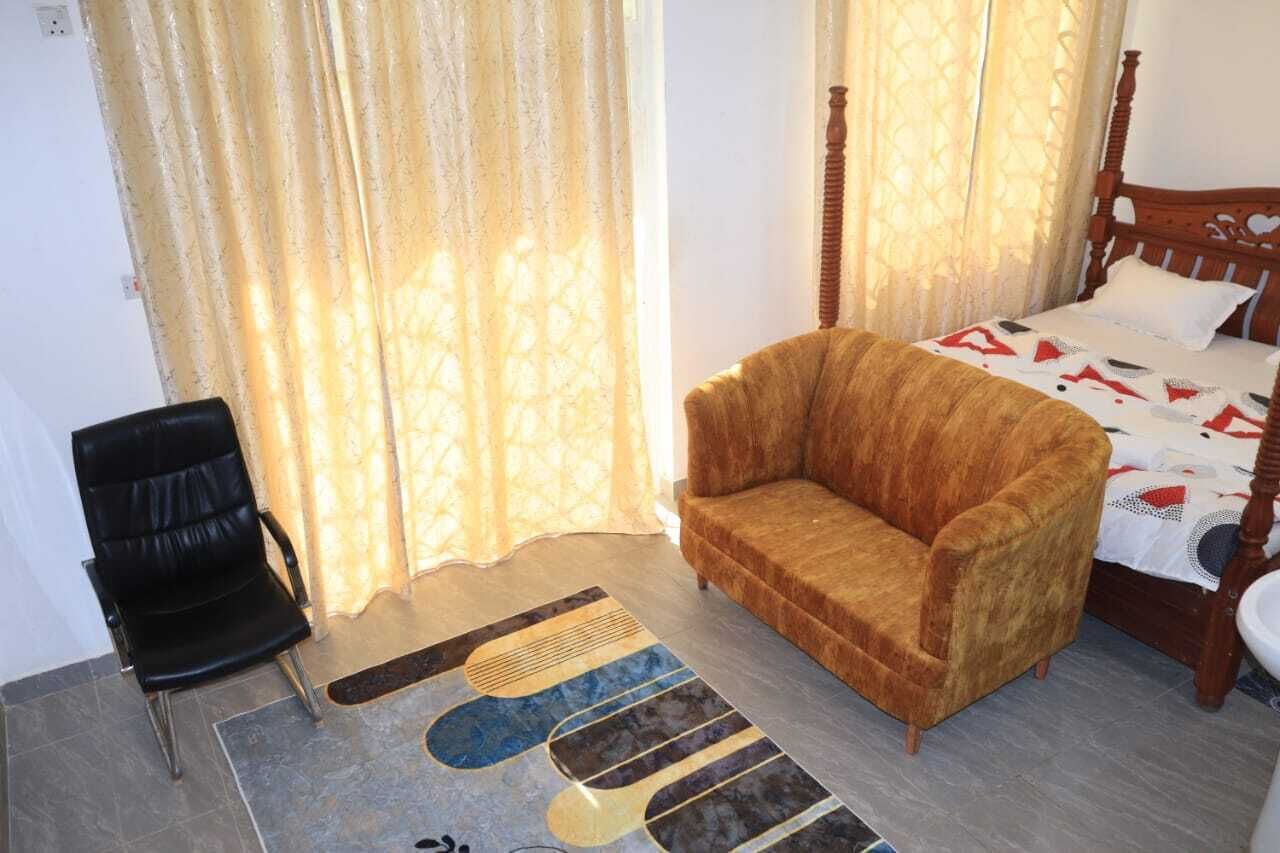 1 dormitorio, tabla de planchar con plancha, Internet y ropa de cama