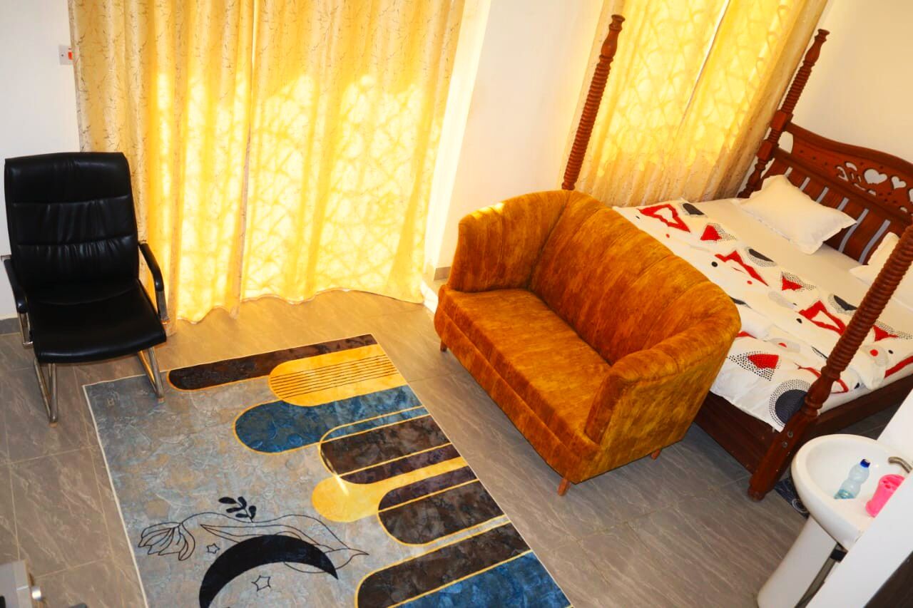 1 slaapkamer, een strijkplank/strijkijzer, internet, beddengoed