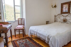 1 chambre, bureau, Wi-Fi, draps fournis