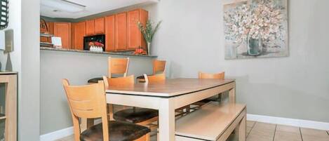 Condo, Multiple Beds, Balcony, Mountain View (Mountain View Condo 1306) | Private kitchen