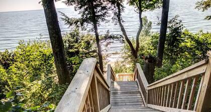 Firepit, Deck & Views | Stairs to Lake Michigan