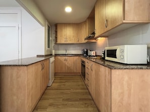 Apartment (3 Bedrooms) | Interior