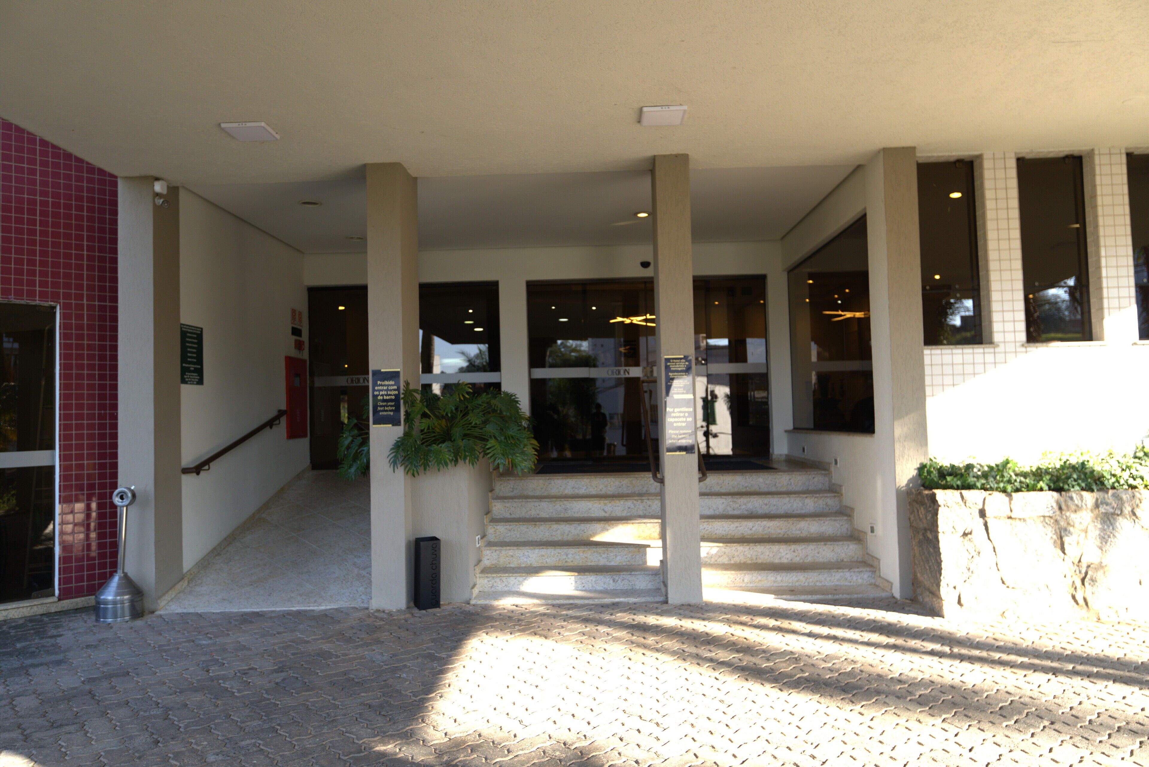 Fachada da propriedade