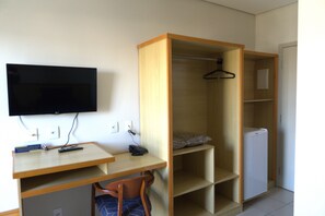 Standard Twin Room, City View | Free WiFi