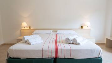 2 Schlafzimmer, Schreibtisch, WLAN, Bettwäsche