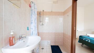 Haartrockner, Handtücher