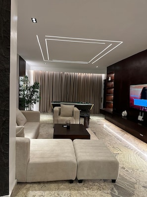 Spielezimmer