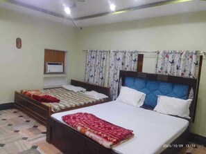 패밀리룸 | 고급 침구, 무료 WiFi, 침대 시트