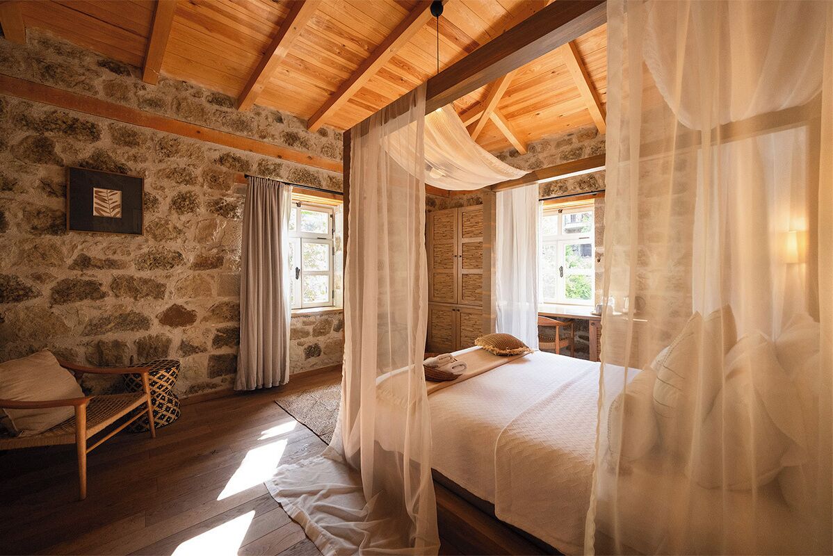 Deluxe Double Room | Desk, laptop workspace, free WiFi