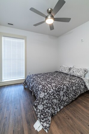 1 غرفة نوم وواي فاي مجانًا وملاءات أسرّة