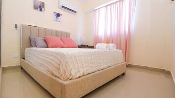 2 bedrooms, in-room safe, iron/ironing board, travel crib