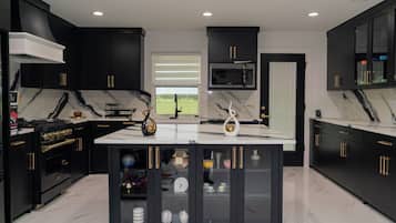 Microwave, oven, stovetop, dishwasher