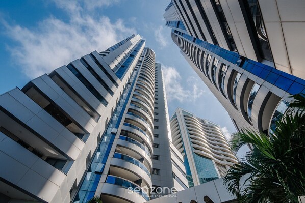 Basic Apartment | Exterior - Accommodations With a Prime Location and Building With Pool and gym in Salvador - CSP (Salvador)