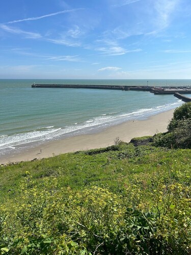 Lux 2BR Flat Folkestone Habour (F3)