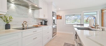 Riverside Retreat, "Views to Live By"-Pool & Riverside
