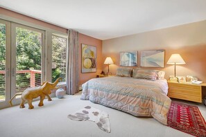 5 slaapkamers, een bureau, gratis wifi, beddengoed