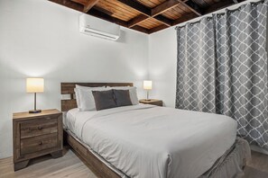 Villa, Private Pool | Free WiFi, bed sheets