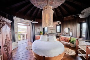 1 bedroom, in-room safe, free WiFi, bed sheets