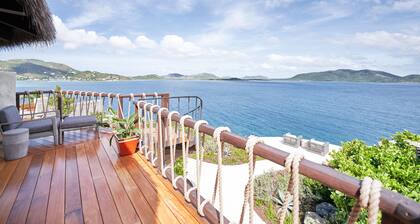 TopâLevel Sunrise Oceanview Suite in BVI