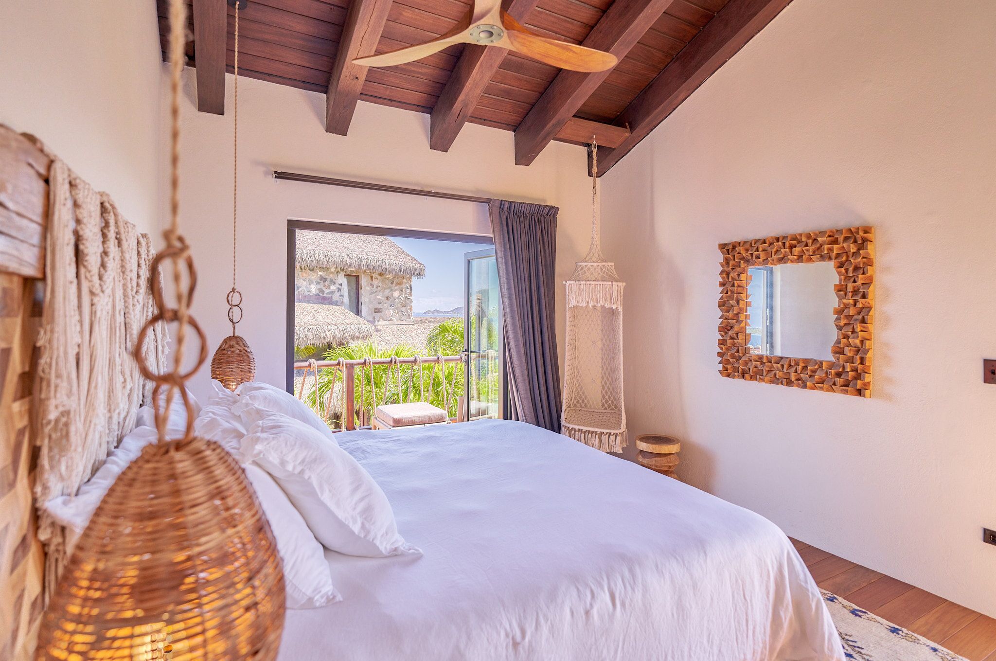 1 bedroom, in-room safe, desk, free WiFi