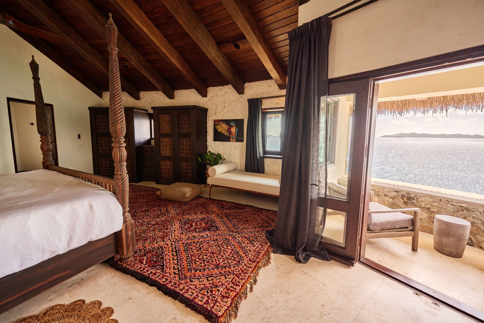 1 bedroom, in-room safe, desk, free WiFi