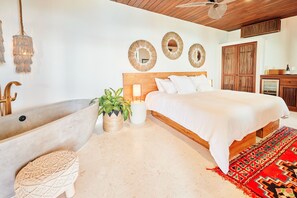 1 bedroom, in-room safe, free WiFi, bed sheets