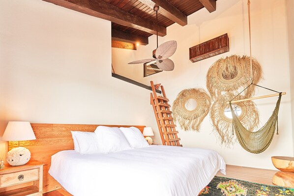 1 bedroom, in-room safe, free WiFi, bed sheets