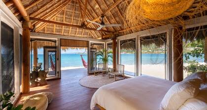 Secluded Beachfront Teepee Villa w/ Ocean Views