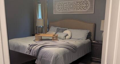 Step into Southern Comfort with this spacious 4-bedroom house in Southaven, MS