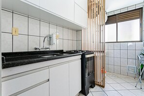 Basic Apartment | Private kitchen