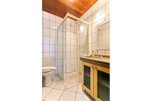 Bathroom - Great Apto 600m From Praia Brava in Floripa Coi203 (Florianópolis)