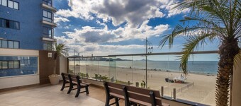 Beautiful Oceanfront apt Next to Brahma Cet603