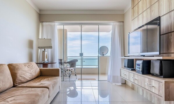 Appartamento | Area soggiorno | TV