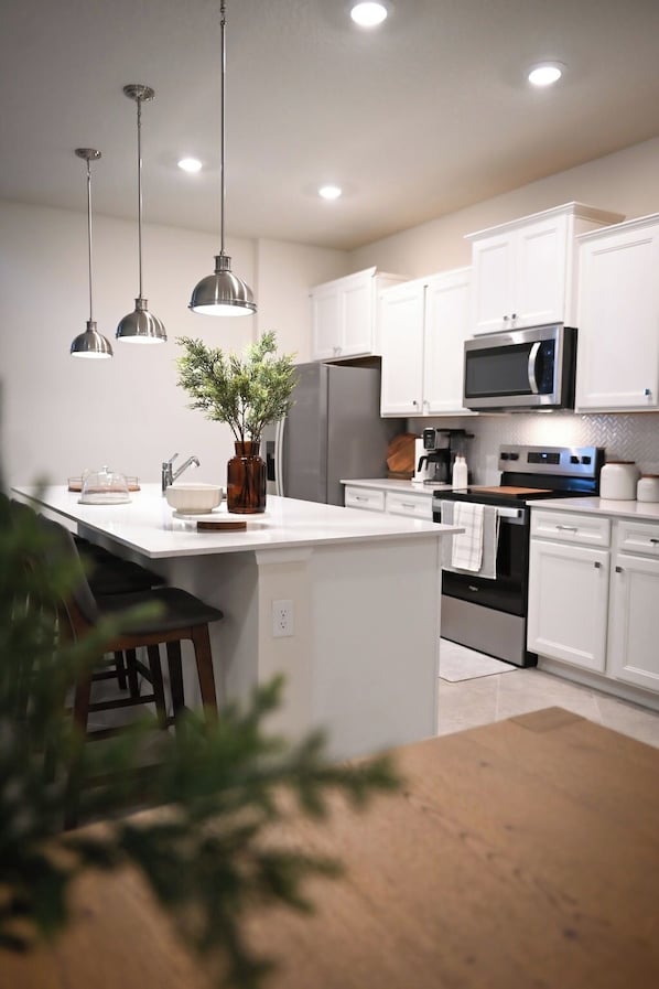 Microwave, oven, stovetop, dishwasher