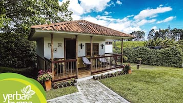 Cabaña | Espacio para trabajar con laptop y wifi gratis