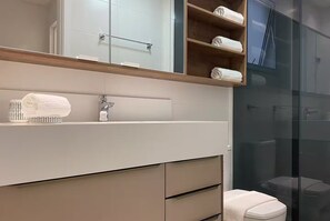 基础公寓 | 浴室 | 免费洗浴用品