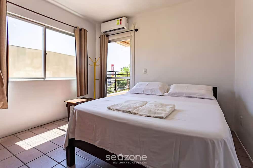 Apart With Barbecue 750 m From the Beach Bou201