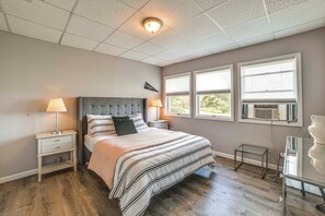 3 chambres, fer et planche à repasser, accès Internet, draps fournis