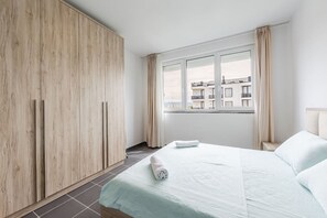 1 chambre, fer et planche à repasser, Wi-Fi, draps fournis