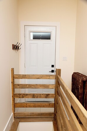Premium Suite, 1 Queen Bed, Non Smoking, City View | Terrace/patio