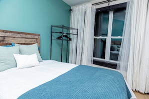 Classic Suite, 1 Queen Bed with Sofa bed, Non Smoking | In-room safe, individually decorated, individually furnished, desk