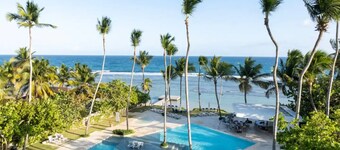 Caribbean Sunscape Beachfront Apartment