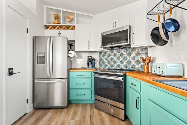 Microwave, oven, stovetop, dishwasher